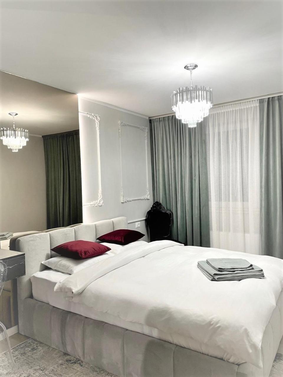 Studio 92- Urban Plaza Braşov Extérieur photo